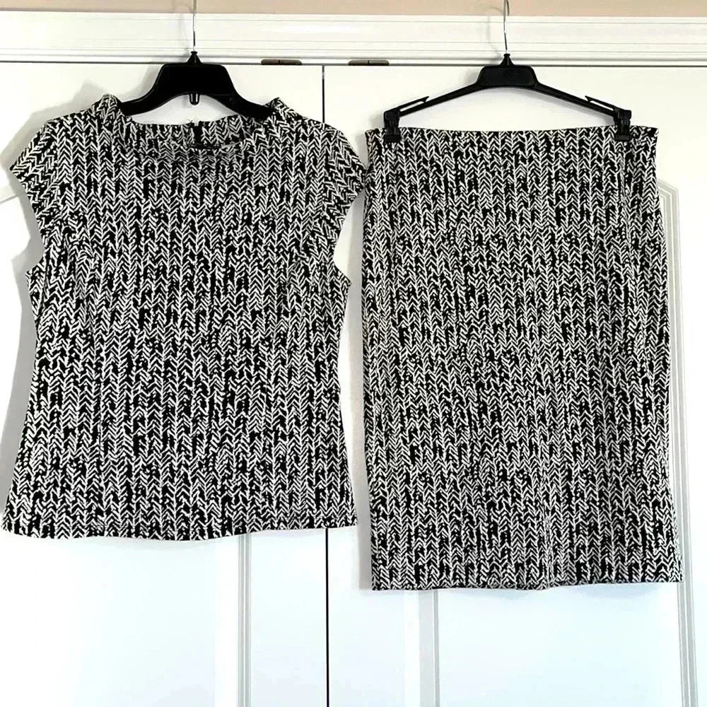 New York & Company Skirt Set​​